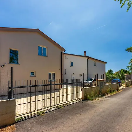 Maluma Villa