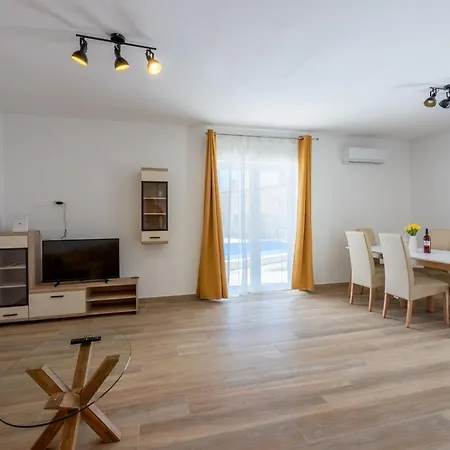 Villa Maluma *
